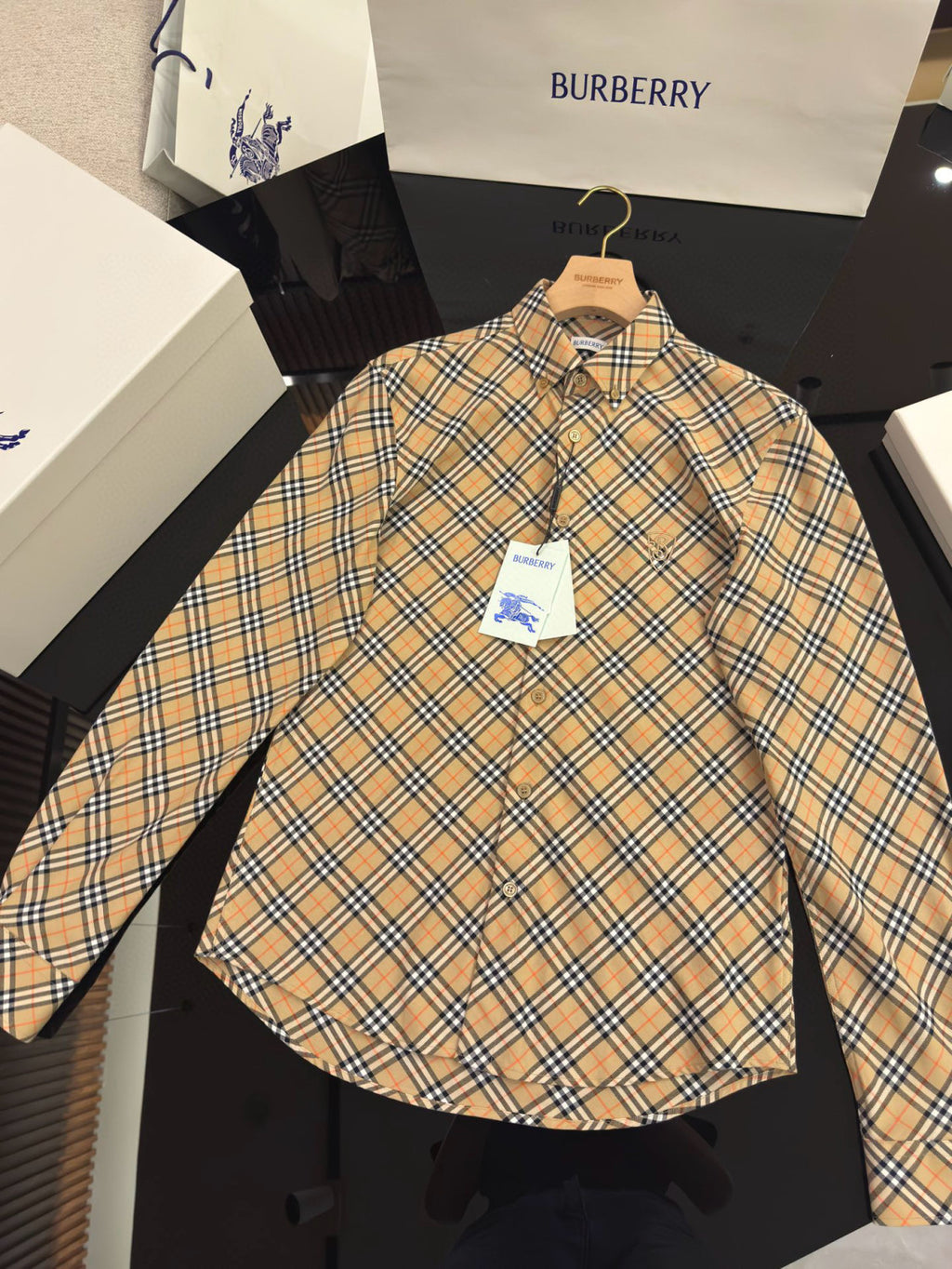 Burberry Men's Spring/Autumn Fashion Casual Loose Checkered Pattern Single Breasted Button Down Collar Long Sleeved Shirt #78318
