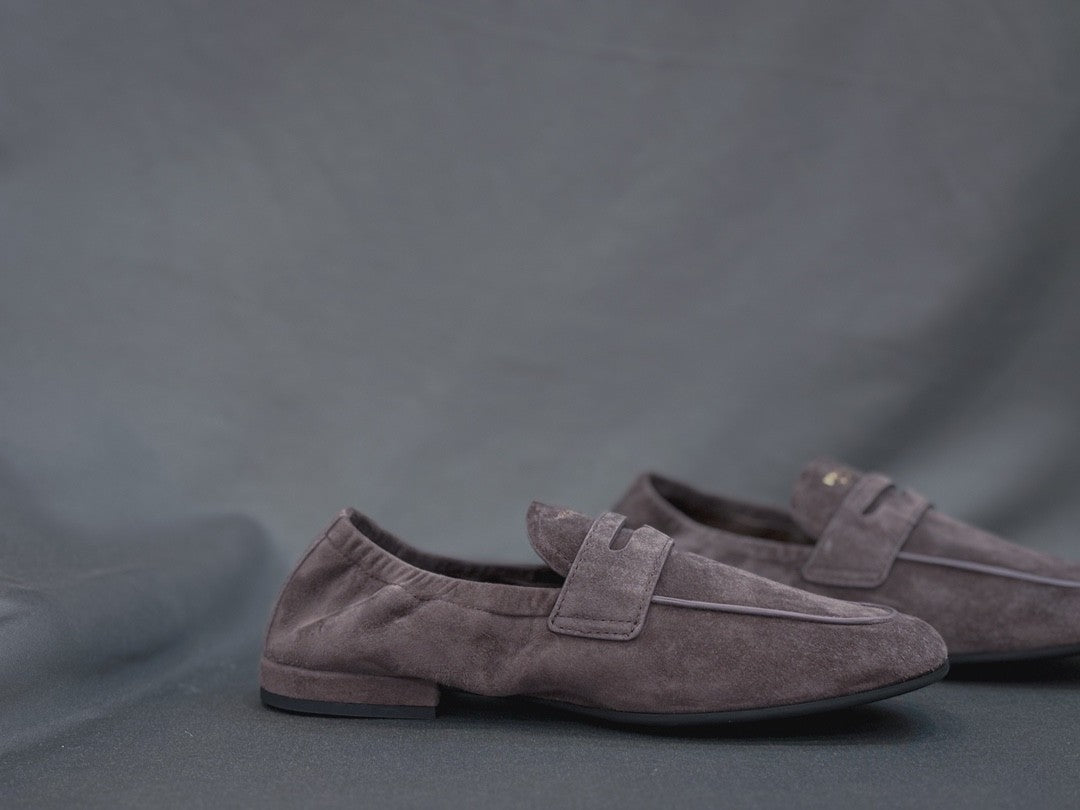 Prada Women's Spring/fall Fashion Casual Leather Round Toe Slip On Loafers Casual Shoes #78369