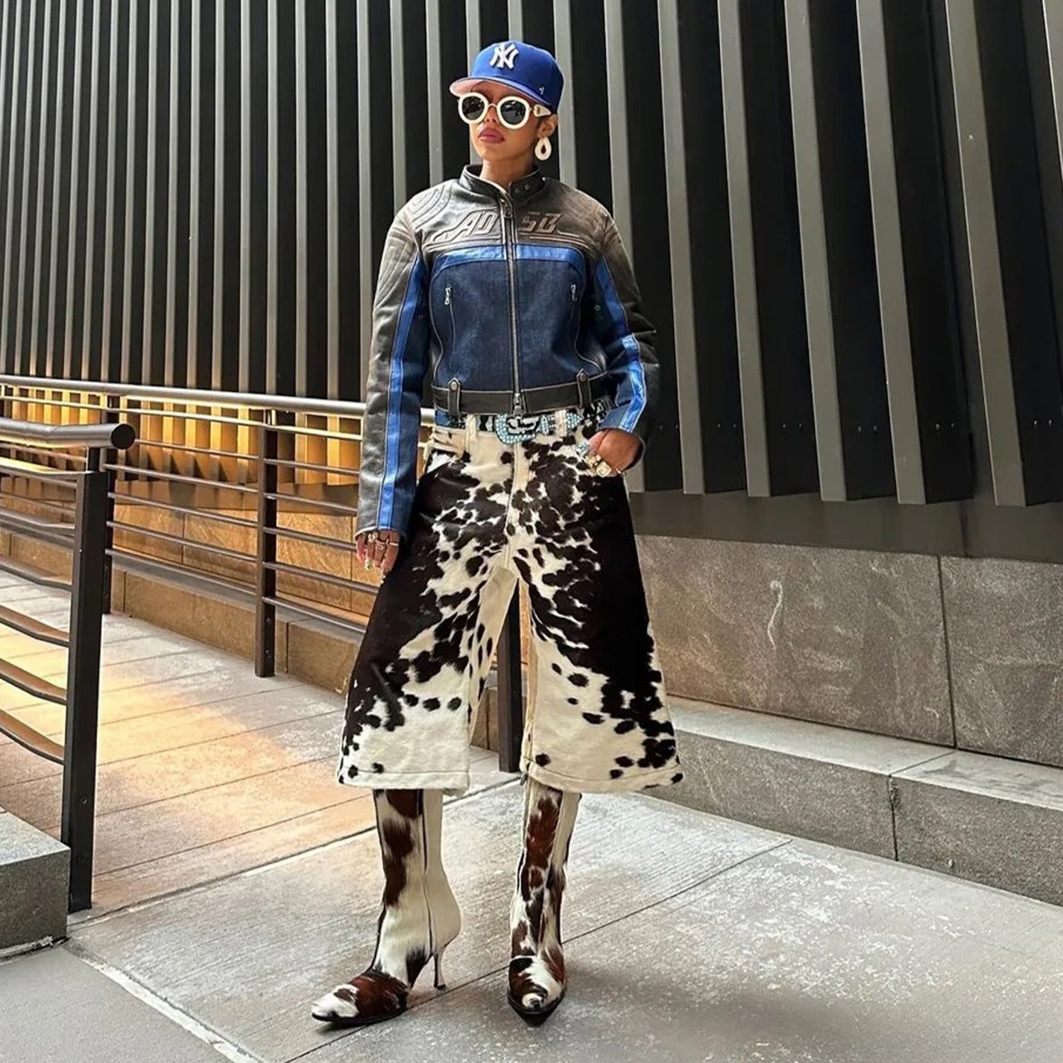Self-branded Spring And Summer New 1of1 Leather Cow Fur Shorts High Street Trend Fashion Hip-hop Style Versatile Luxury Wide-legged Shorts Ngvp #1583