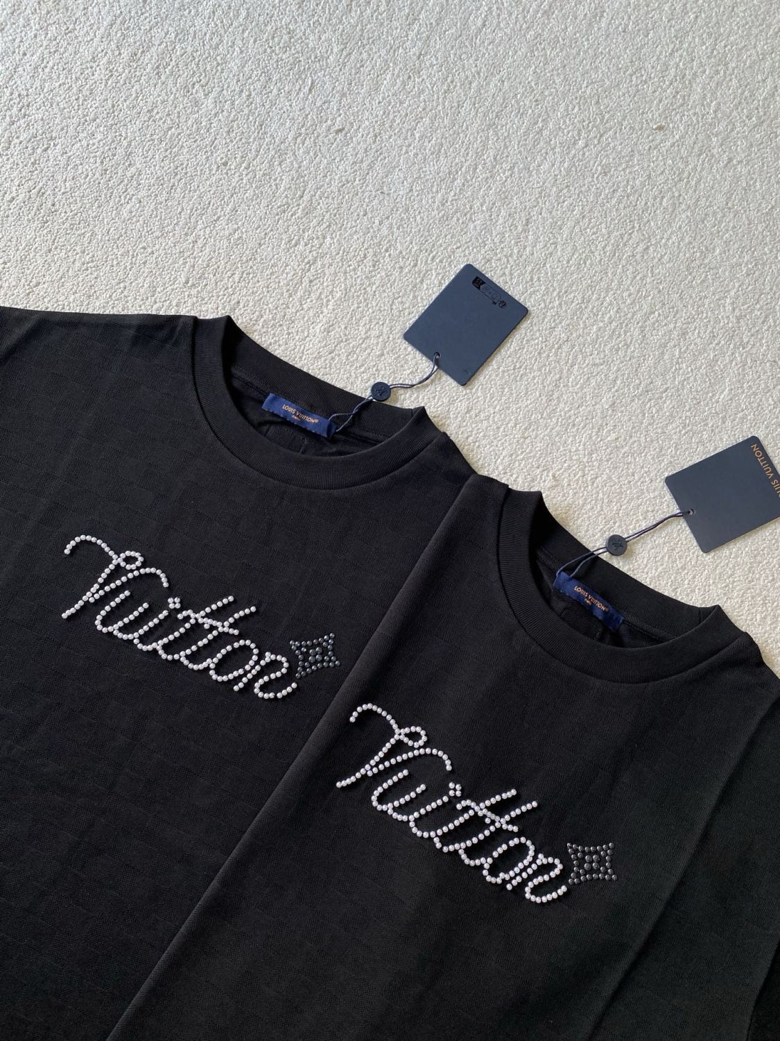 Louis Vuitton Men's Summer Fashion Casual Solid Color Beaded Embroidered Logo Jacquard Fabric Short-sleeve T-Shirt #78452