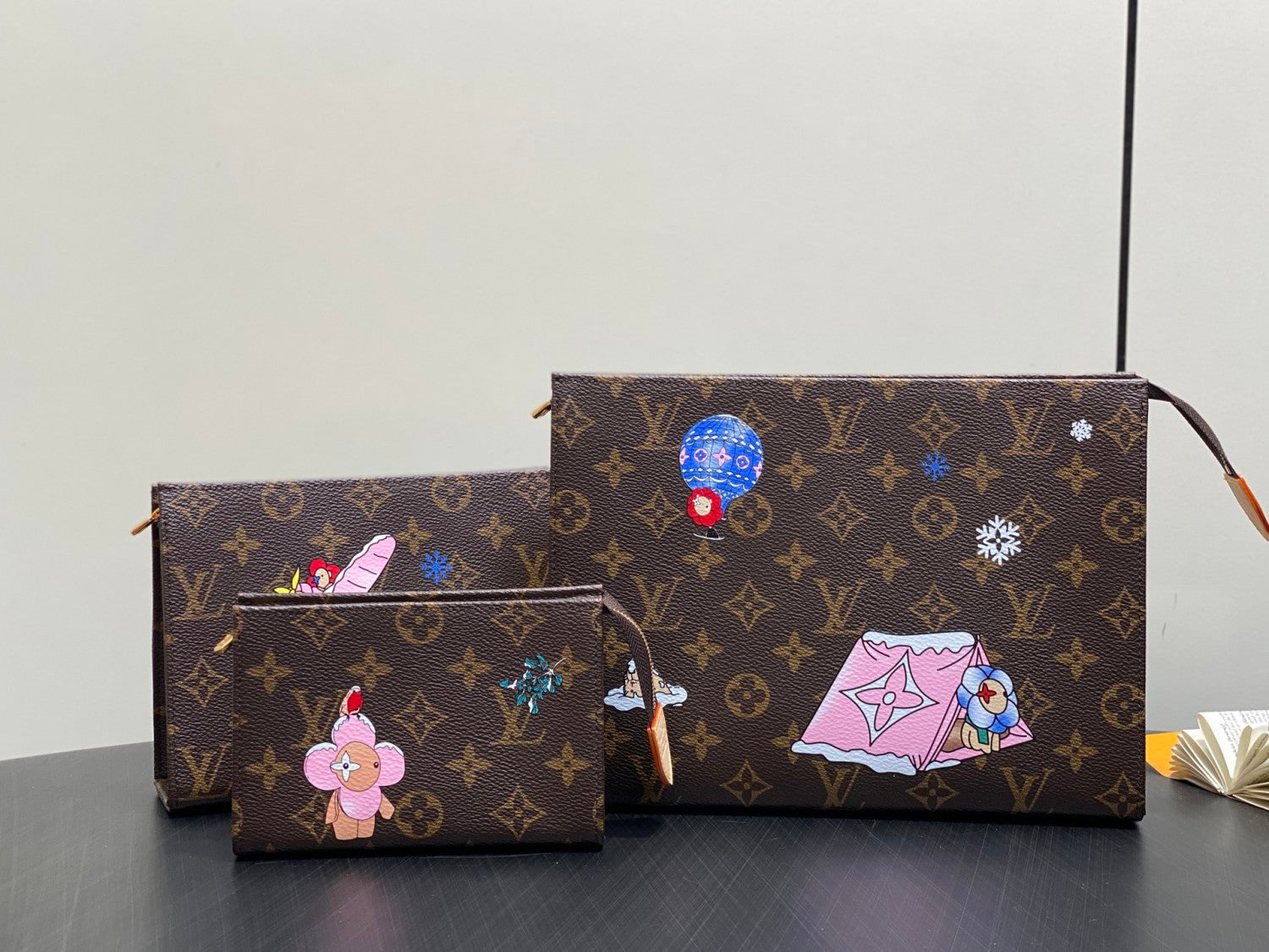 LOUIS VUITTON Trio Toiletry Bag Stylish Printed Luxury Toiletry Set Three-piece Handheld Bag Bags M15357 #81841A
