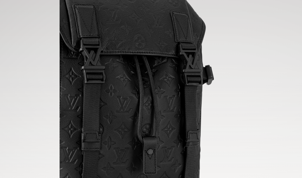 Louis Vuitton Men's Getaway Backpack With Full-Print Logo. Zipper Closure. Monogram Shadow Calfskin Leather. Black Casual Bag Bags M24776 #81537