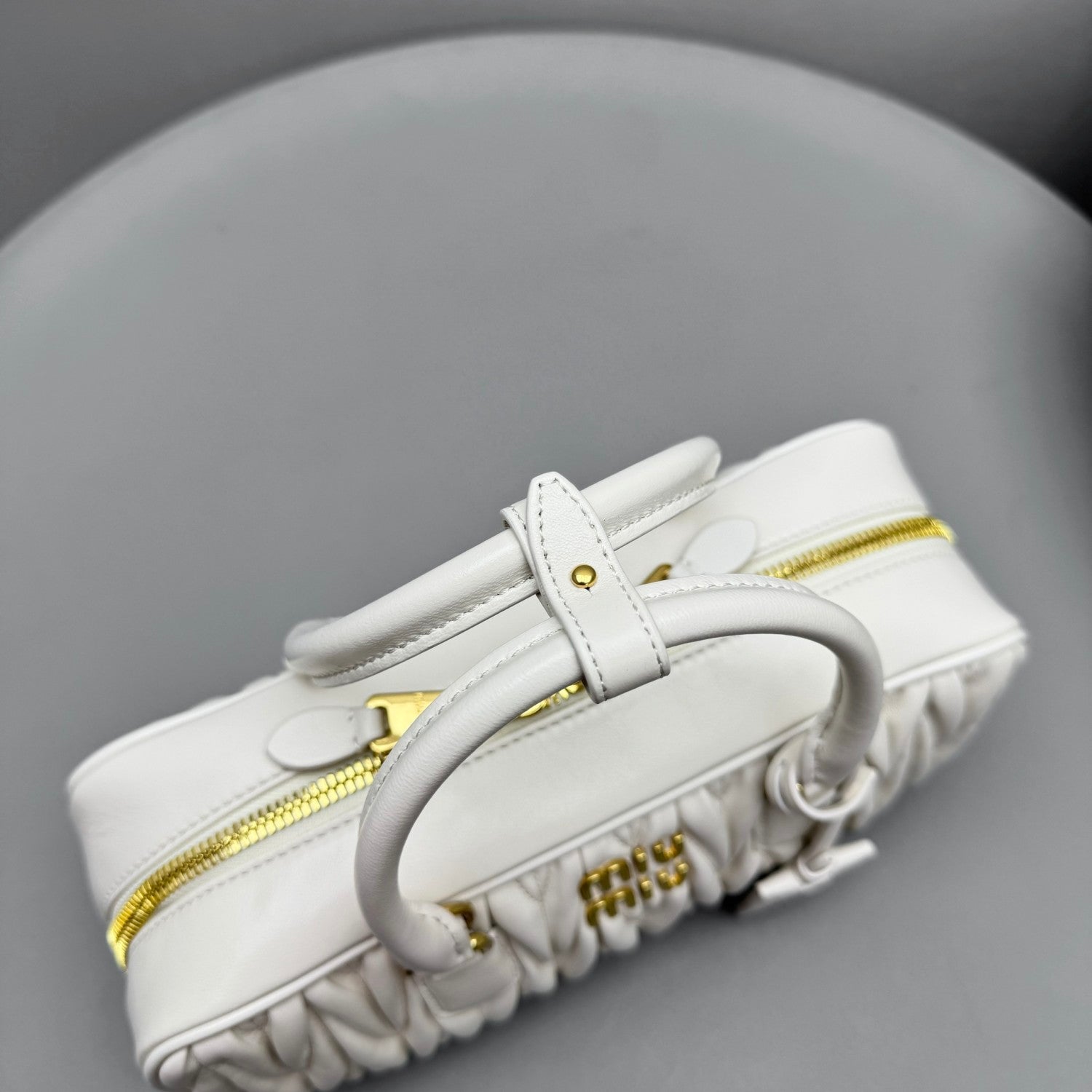 MiuMiu Arcadie matelassé Women's Solid Color Metal Engraved Logo Zipper Closure Leather Shoulder Bag Crossbody Tote Bags #77354