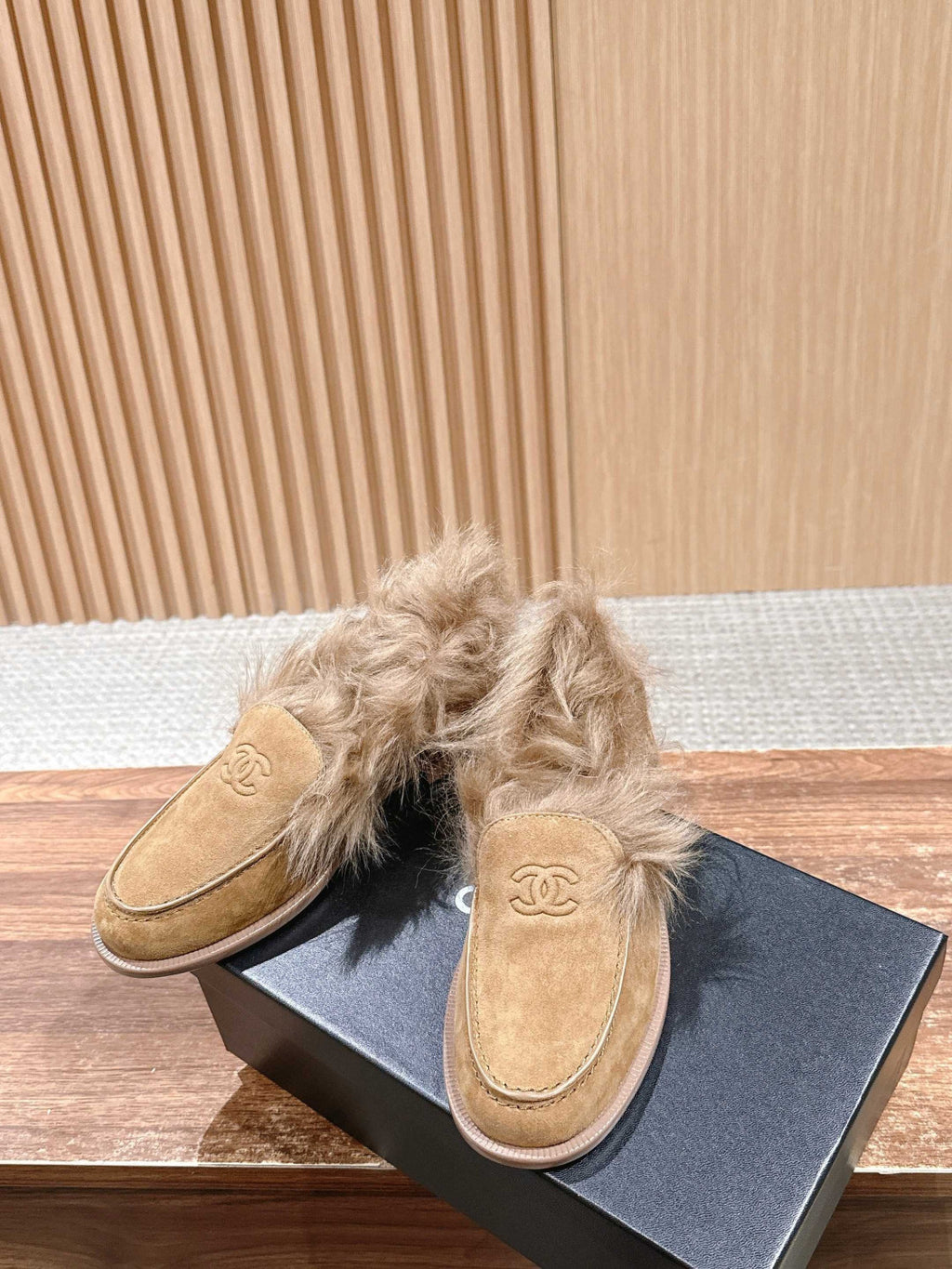 Chanel Moccasins Suede Kidskin Shearling Lambskin Brown #334371