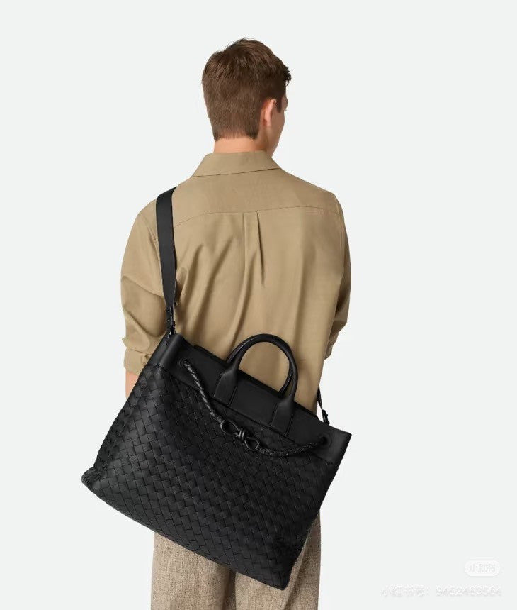 Bottega Veneta Men's Andiamo Voyager #382060
