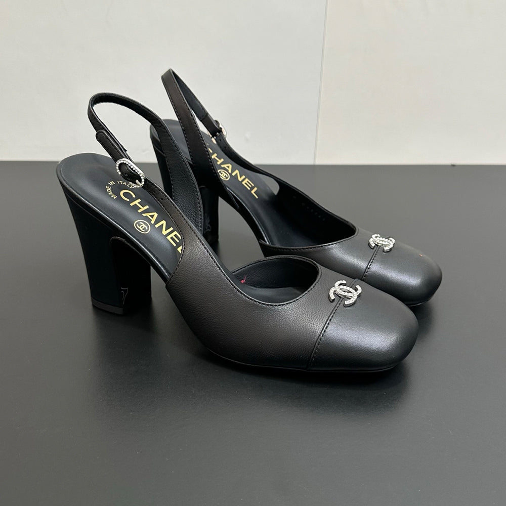 Chanel 9cm Heel Height Double C Thick Heel Back Hollow Color Block Stitching High Heel Sandals #333233