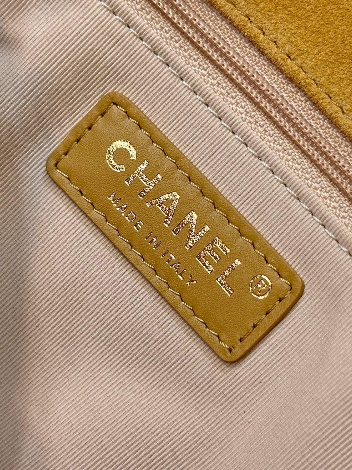 Chanel Suede Bobo Bag #380060