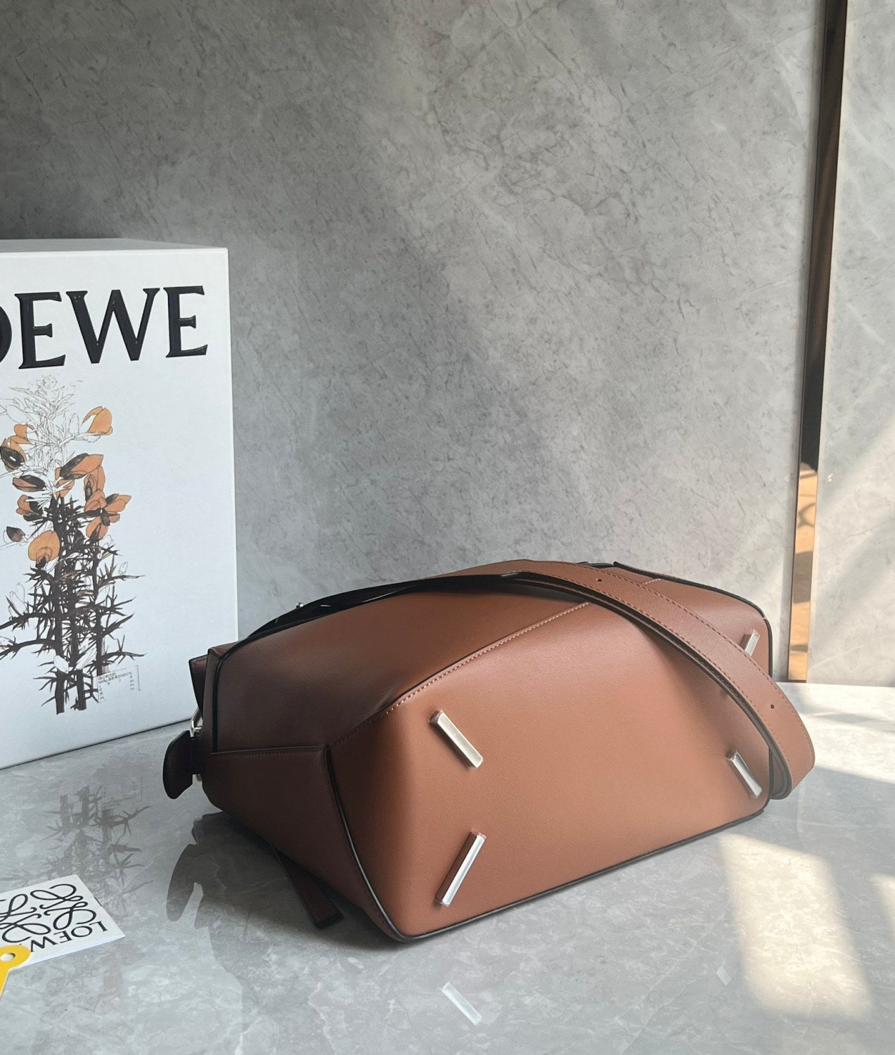 Loewe Women's Medium Grained Cowhide Puzzle Handbag Solid Color Patchwork Crossbody Bags Bag 0010896454 #76833