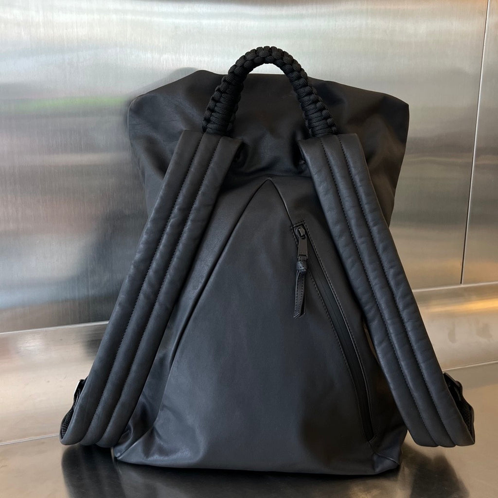 Bottega Veneta Men's And Women's Solid Color Calfskin Shoulder Bag Backpacks Bags #75525