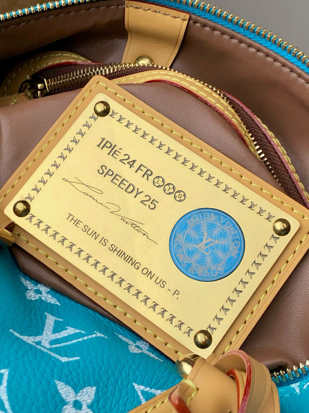 Louis Vuitton Women's Fashion Classic Lake Blue Logo Zipper Closure Leather Shoulder Bag Handbags In Small Medium And Large Sizes Crossbody Bag Bags #78664