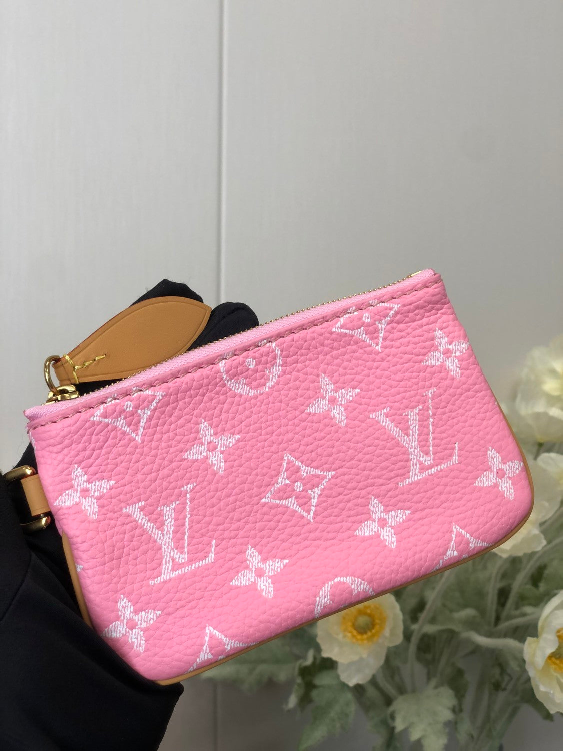 Louis Vuitton Women's Fashion Classic Cherry Blossom Pink Logo Zipper Closure Leather Shoulder Bag Handbags In Small Medium And Large Sizes Crossbody Bag Bags #78657