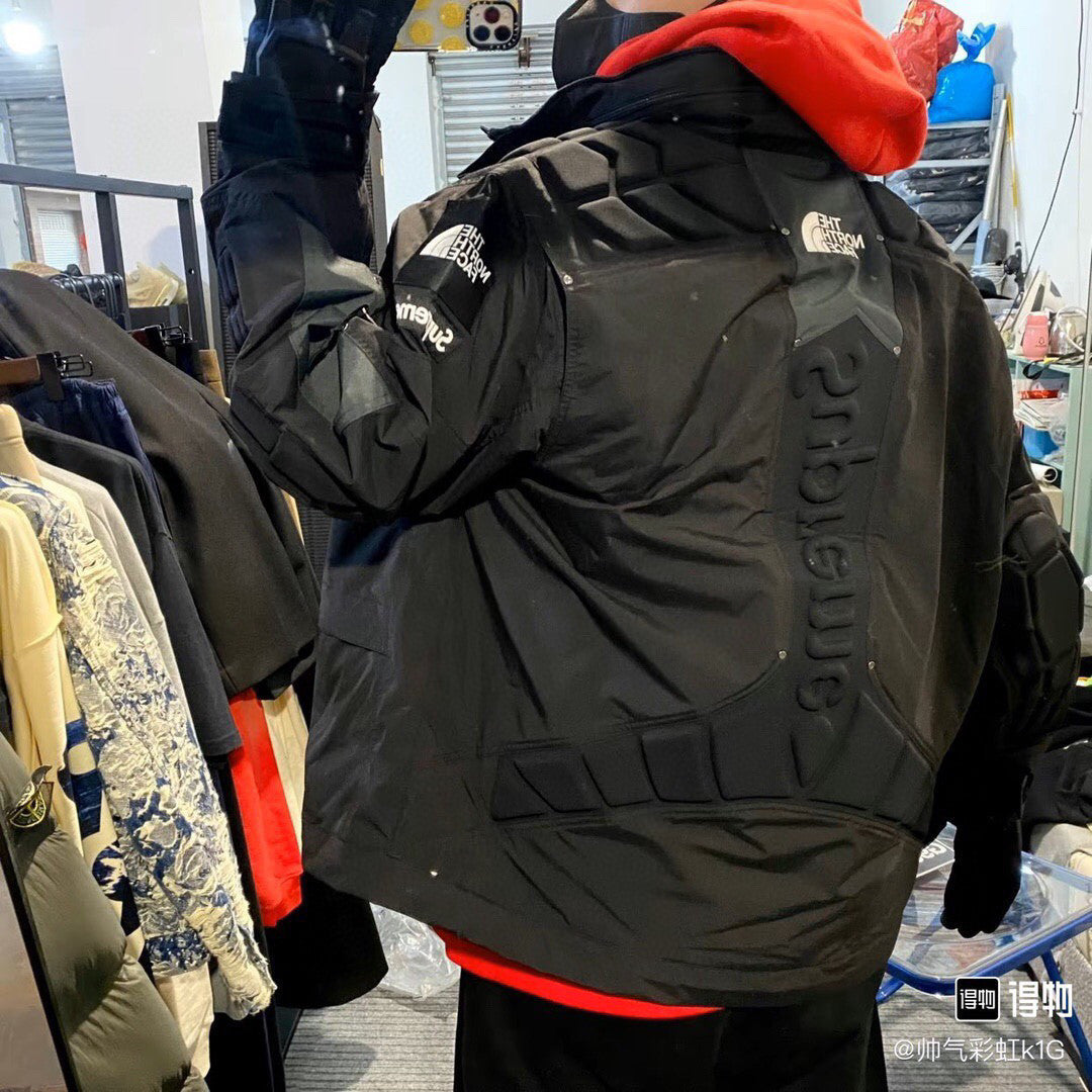 Supreme FW22 Week 7 x The North Face Embossed Print Hooded Jacket Cycling Jersey #96671