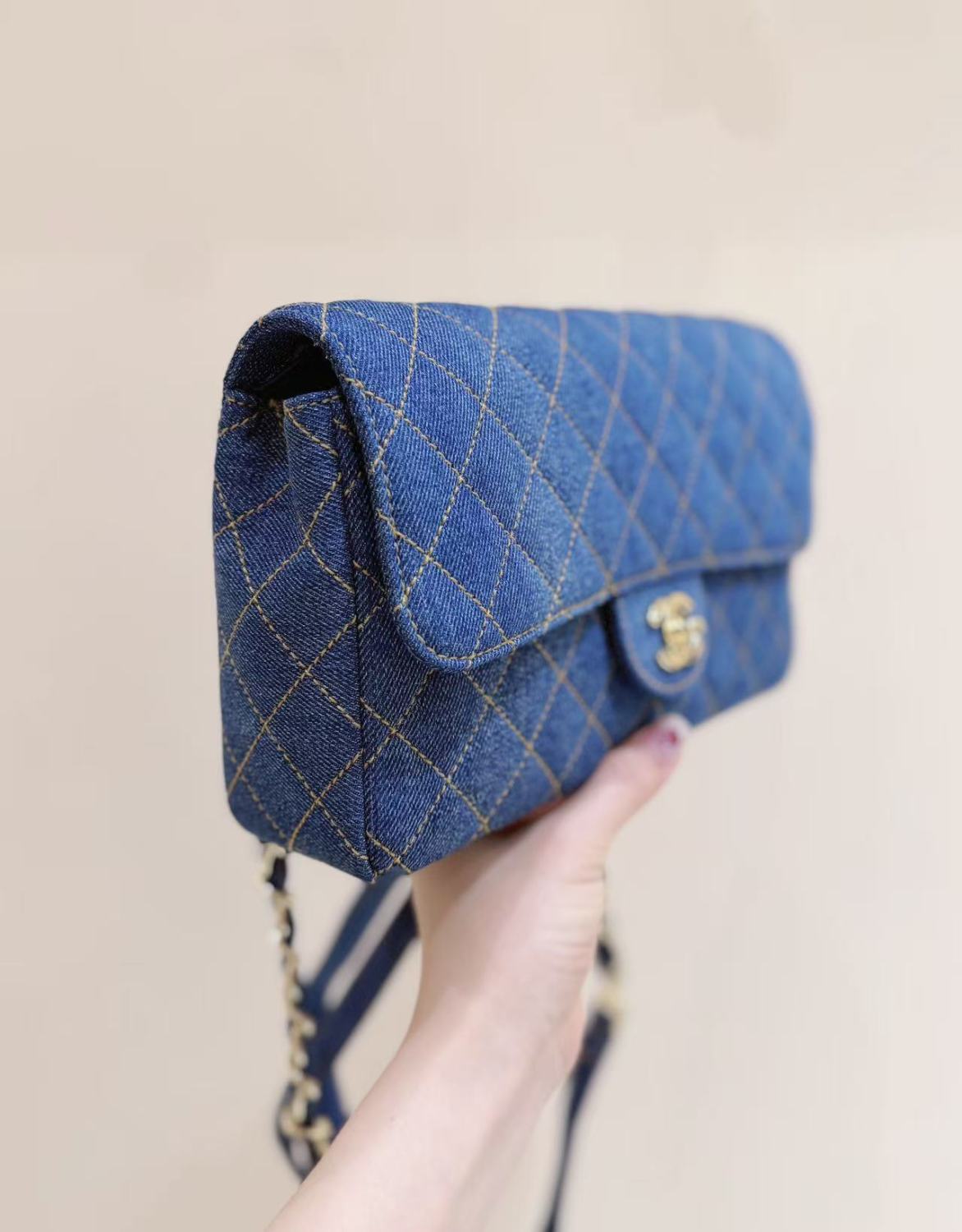 Chanel Vintega Denim Backpack #377605