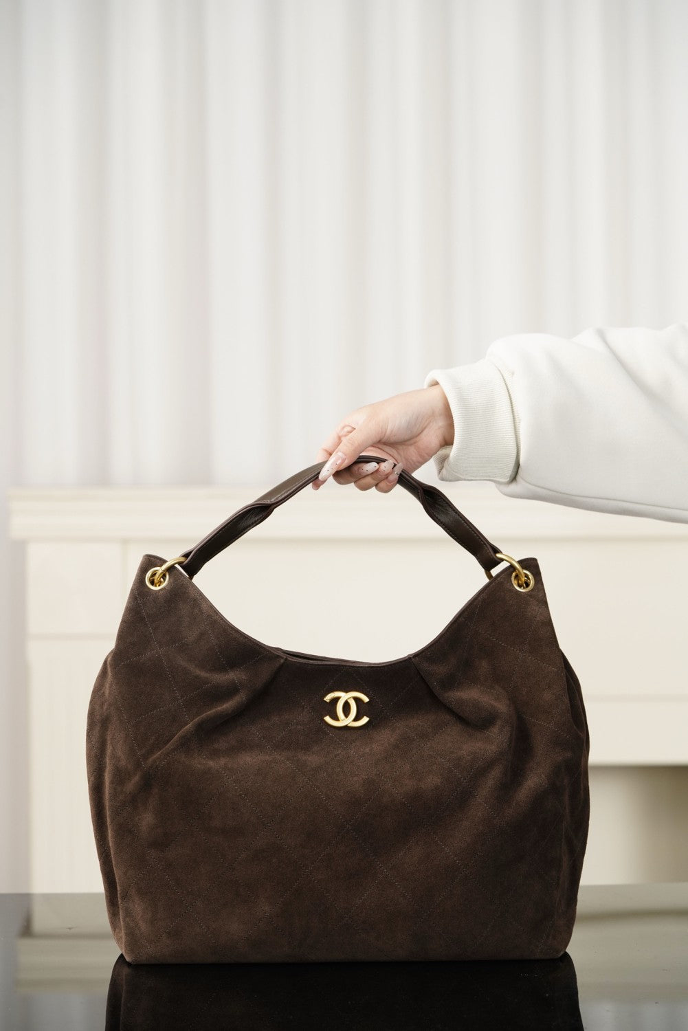 Chanel 26 Early Spring Vacation Series Super Large Hobo Hippie Bags Suede Leather Gold Deep Brown Chain Large Stray Bag #194784