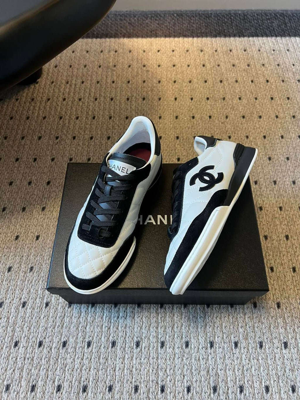Chanel Trainers Calfskin Suede Kidskin White Black #377371