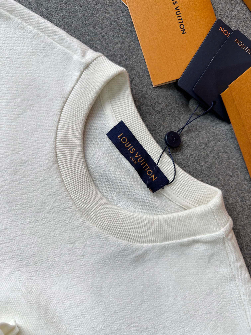 Louis Vuitton Cotton Pocket Short Sleeve T-Shirt #96181