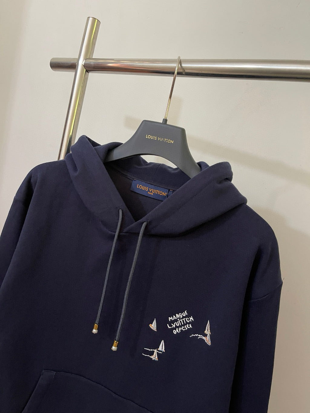 Louis Vuitton Men's Spring/Autumn Solid Color Casual Letter Embroidery Pattern Hooded Long Sleeve Sweatshirt #78239