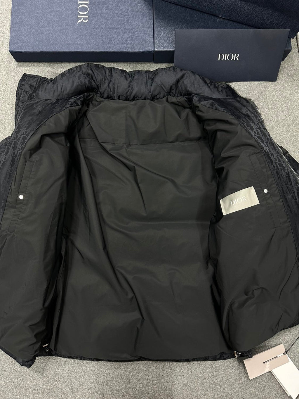 Dior Top-quality Version Men's Winter Solid Color Logo Full Print Zipper Collar Down Long Sleeve Puffer Down Jacket #334786