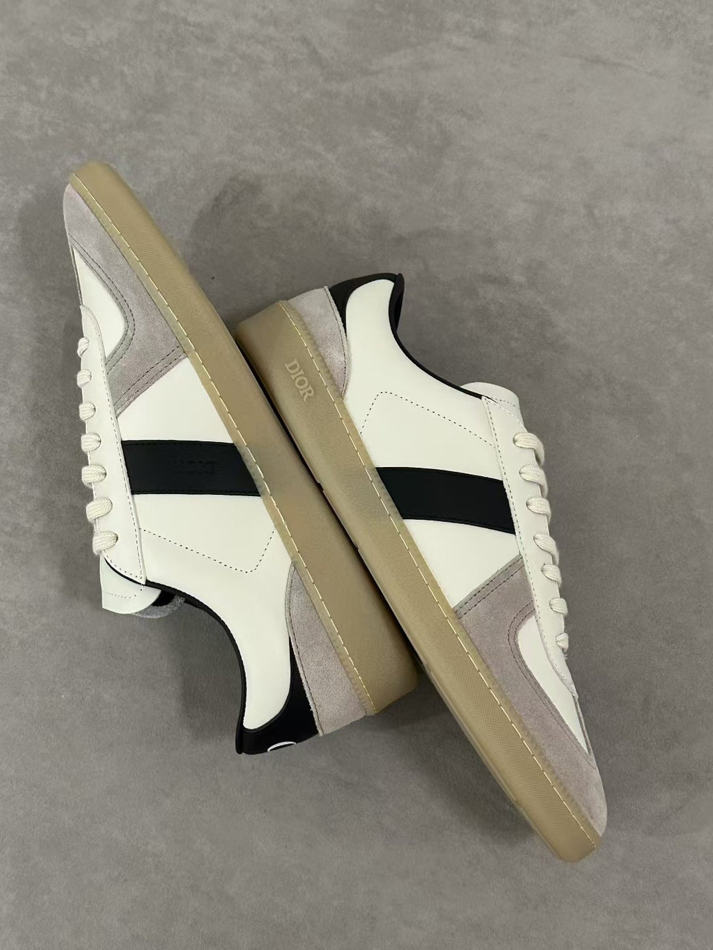 DIOR B01 Matchpoint Sneaker Black and White Smooth Calfskin with Gray Suede Calfskin #386986