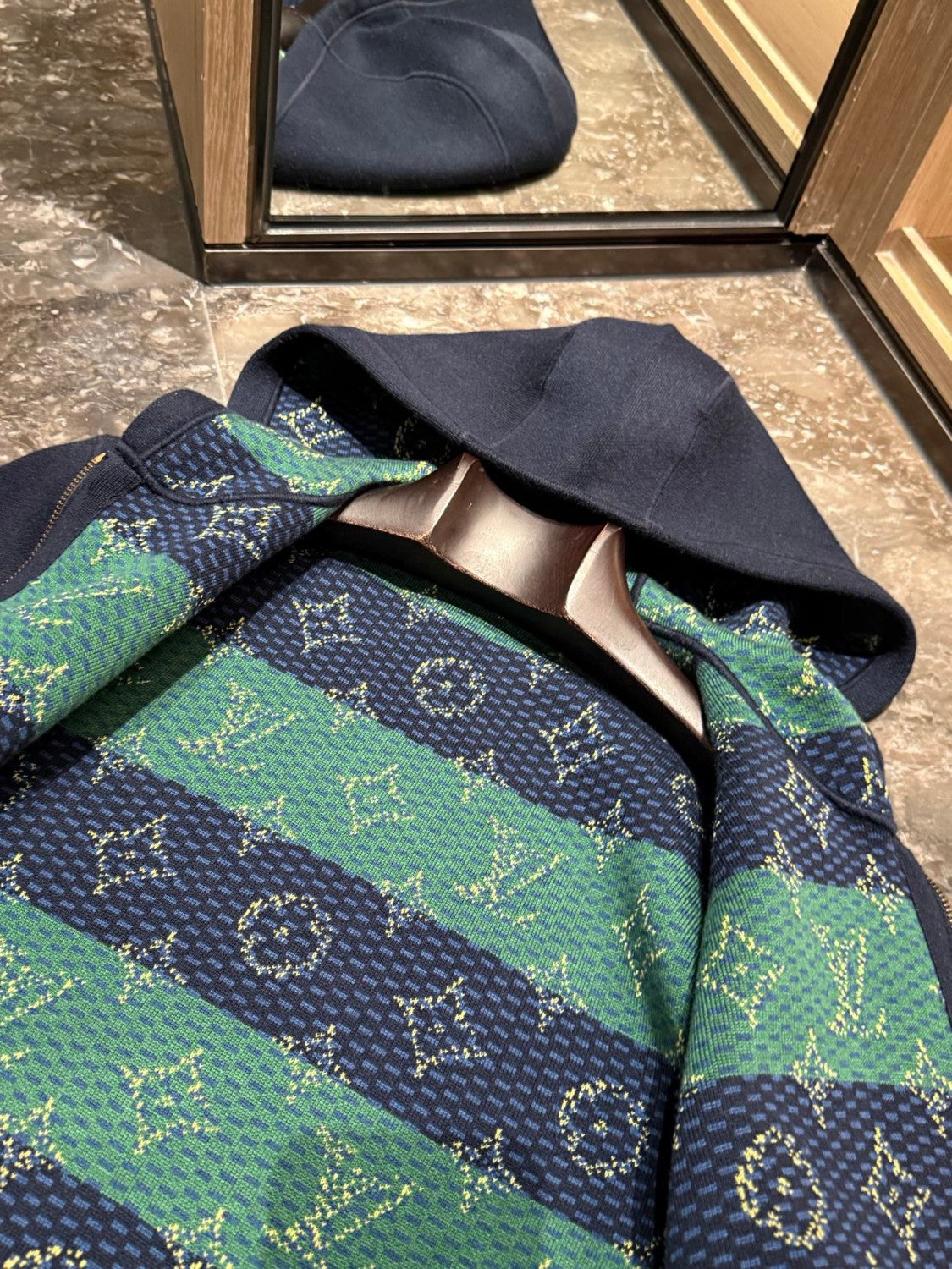 Louis Vuitton MONOGRAM Men's Spring/Fall Fashion Casual Hooded Zipper Letter Print Reversible Jacket #331359