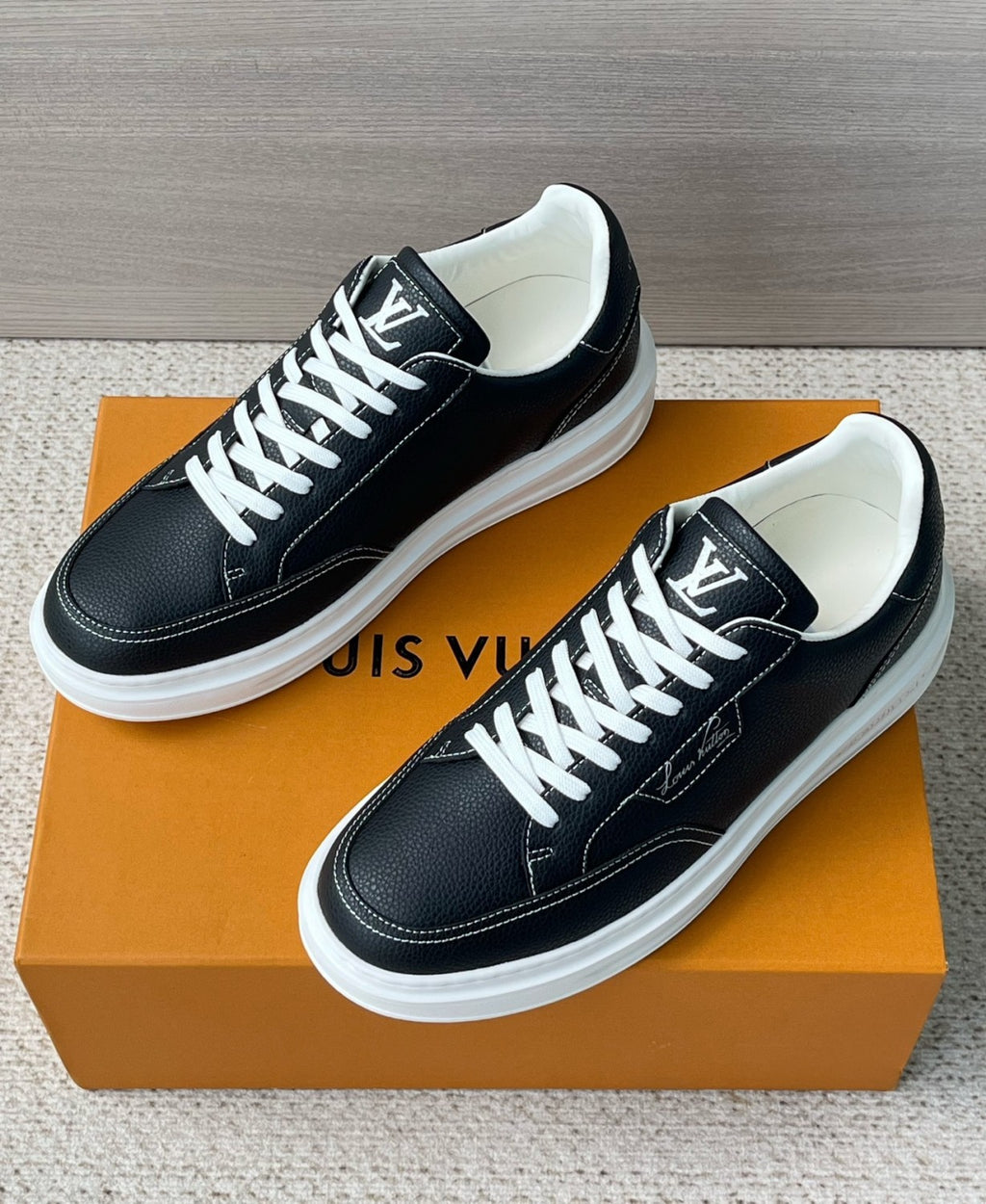 LOUIS VUITTON Beverly Hills Sneaker Shoes #380296