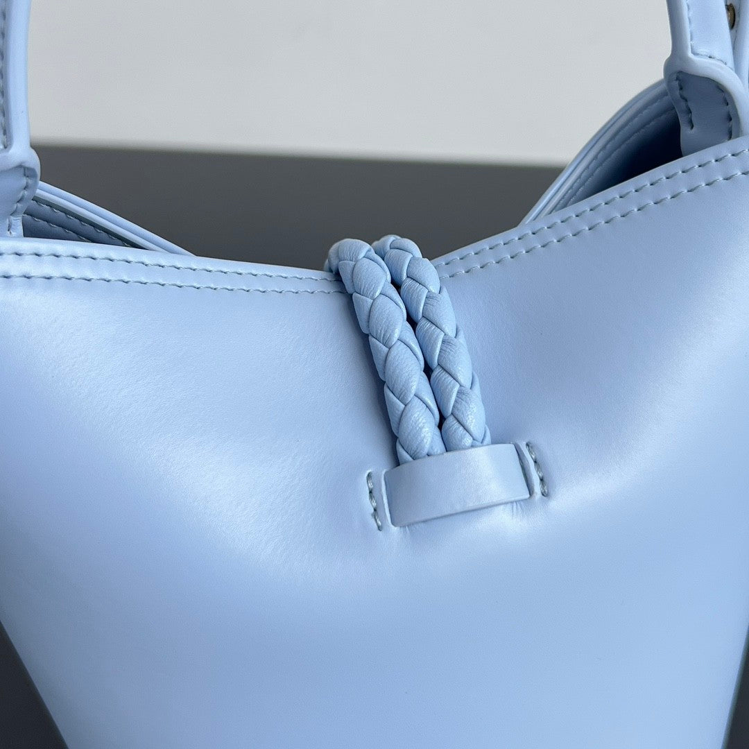 Bottega Veneta Liberta Women's Adjustable Detachable Shoulder Strap Solid Color Leather Bucket Bag Single Shoulder Crossbody Handbag Bags #77161