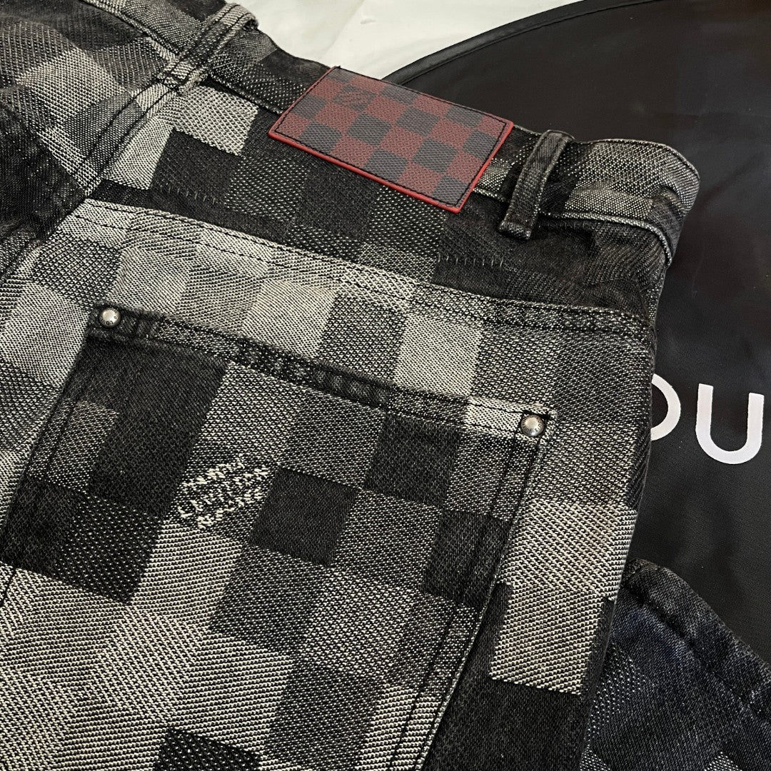 Louis Vuitton Men's Fall And Winter Black And White Plaid Old Print Single Breasted Long Sleeved Denim Jacket Straight Jeans Pants Suit Set #75477