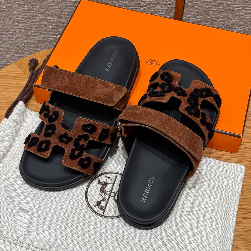 Hermès Chypre sandal Brown #376389