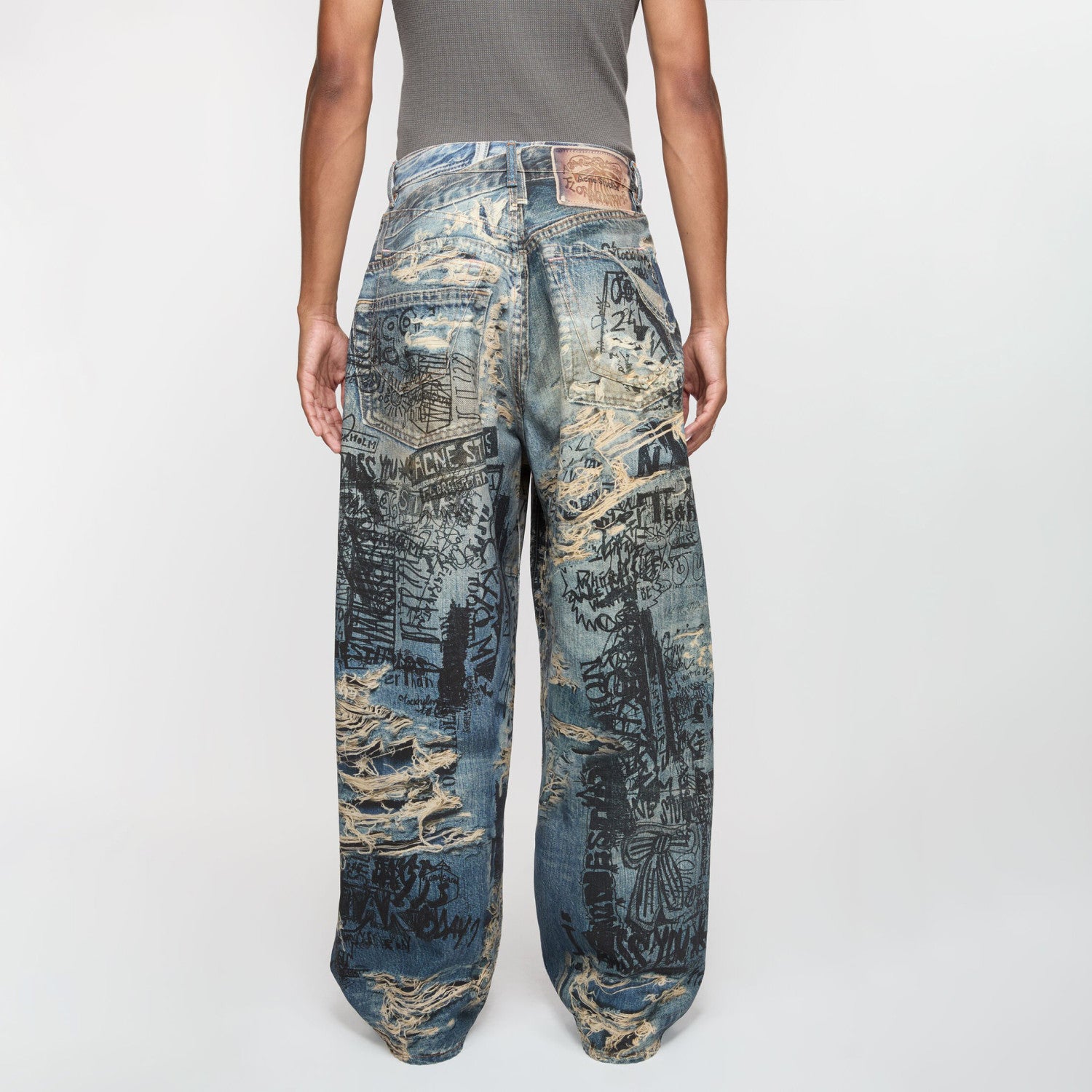 Acne Studios Men's Spring And Summer Ripped Graffiti Mise-en-scène Effect Print Denim Pants Super Loose Fit Jeans Fashion High Street Casual Blue Straight Trousers Ngvp #1186