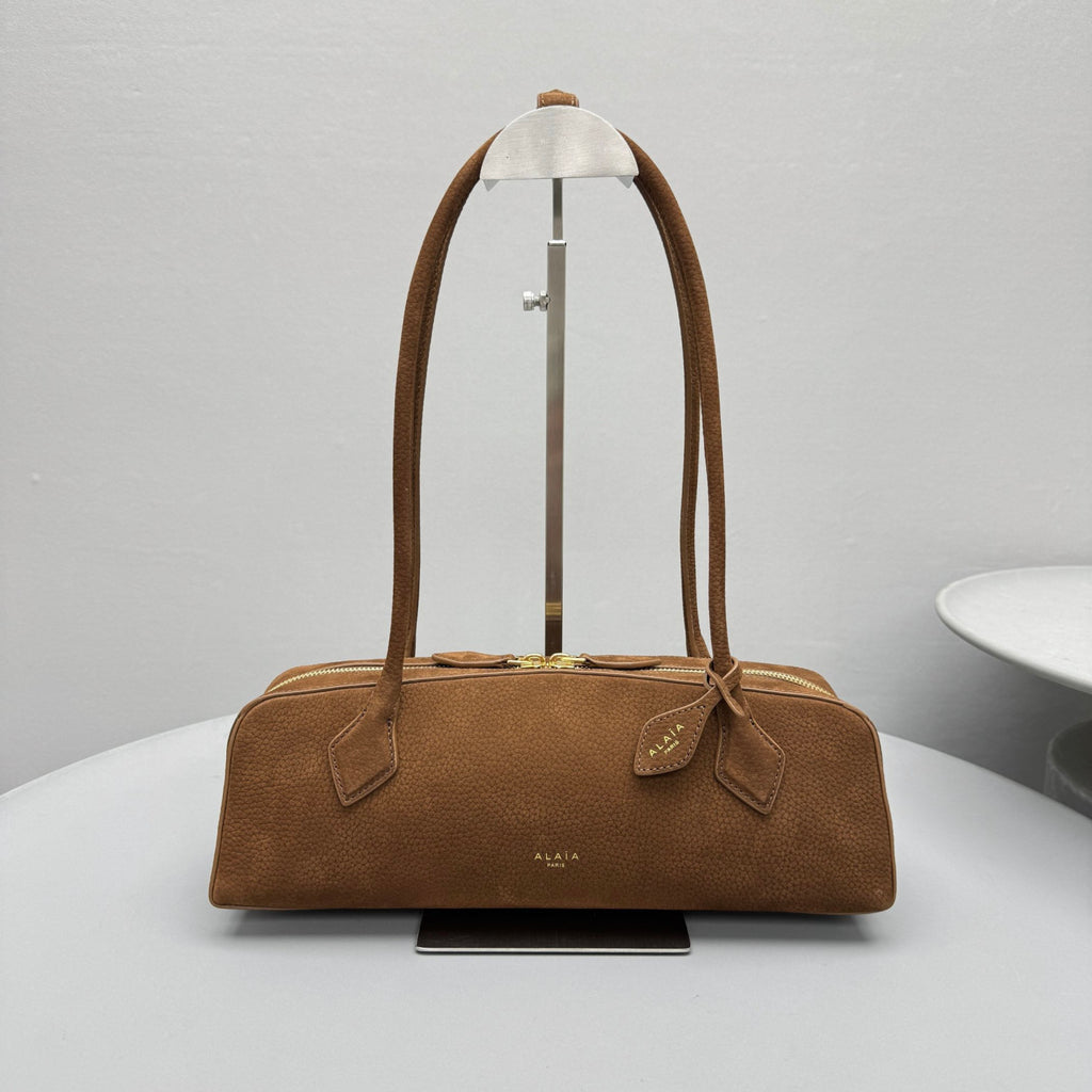 Alaia Le-Teckel Women's Suede Long Handle Handbag Solid Color Zipper Casual Shoulder Bag Bags #84181A
