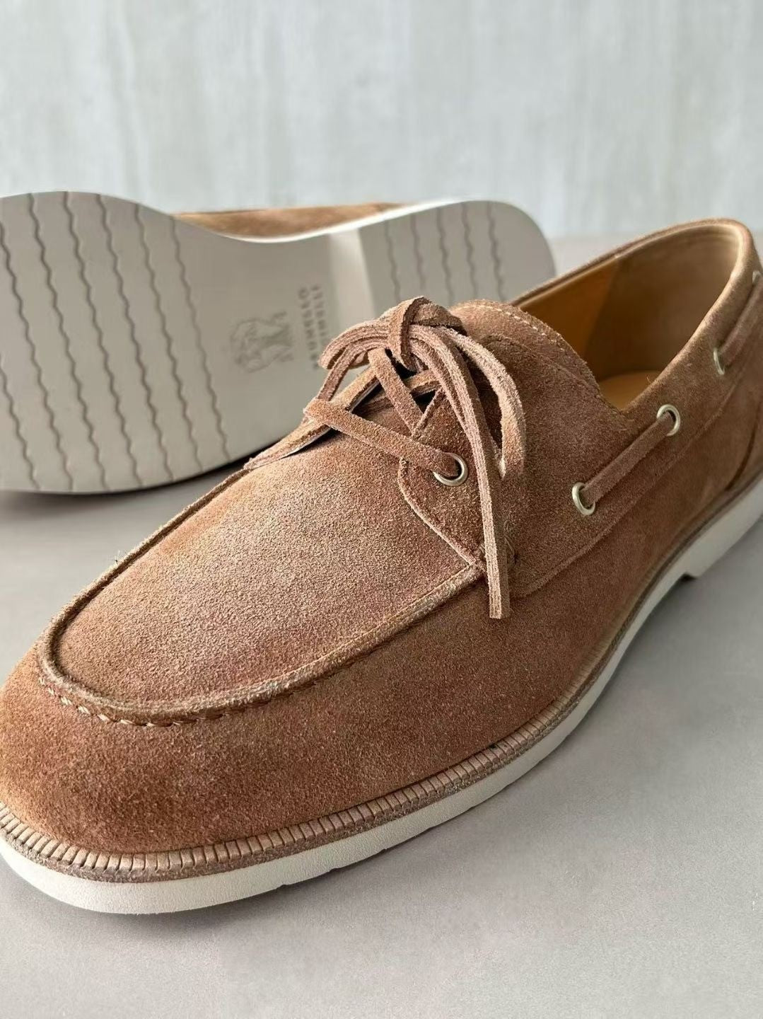 Brunello Cucinelli Men's Washed Suede Boat Shoes. Four-Season Solid Color Round Toe Lace-Up Low-Top Casual Shoes Ngvp #2125