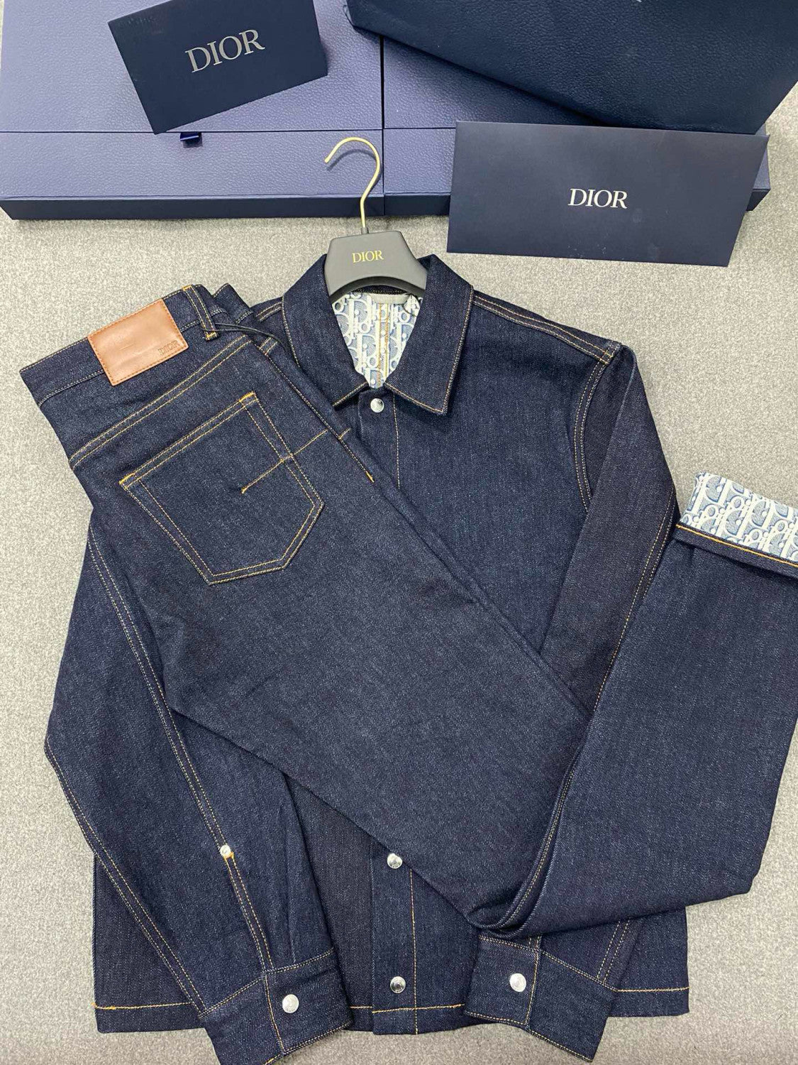 Dior Men's Spring and Autumn Printed Blend Long Sleeve Denim Shirt Jacket Slim Cropped Mid-Rise Jeans Pants Suit Set #97916