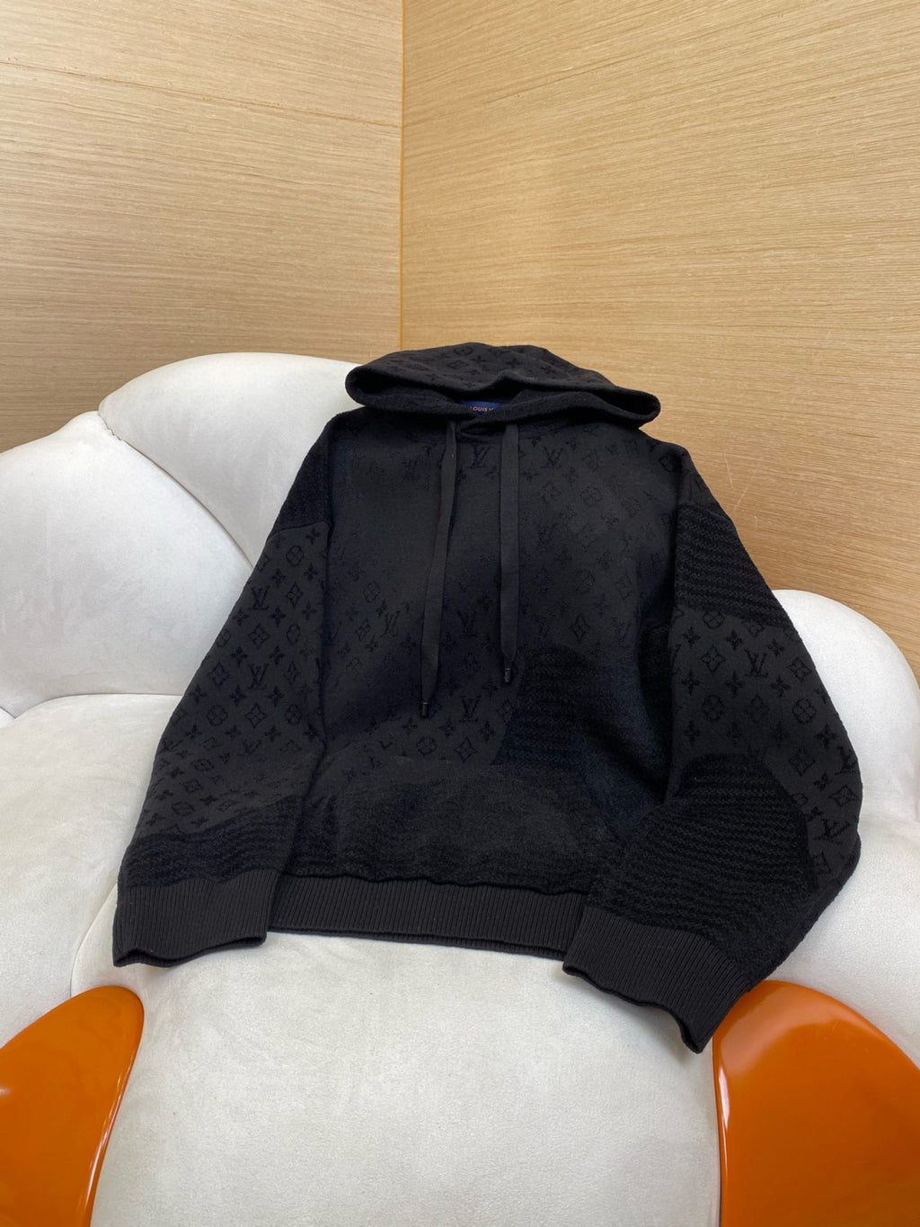 Louis Vuitton Men's Spring and Autumn Solid Color Letter Printed Cotton Long Sleeve Hooded Sweatshirt #75315