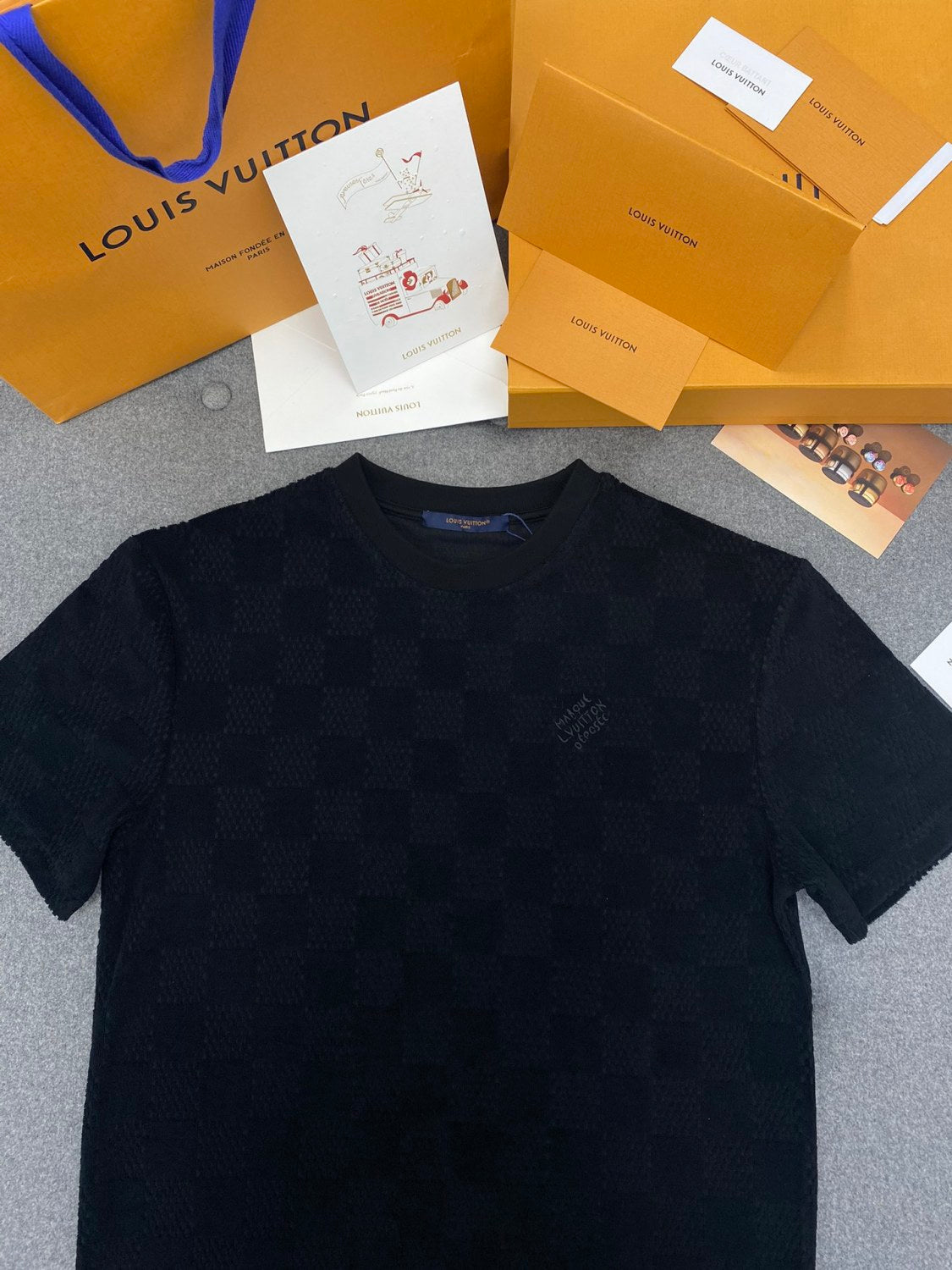 Louis Vuitton Men's Summer Black Embroidered Logo Printed Cotton Short Sleeve T-Shirt Casual Shorts Set Suit #76435