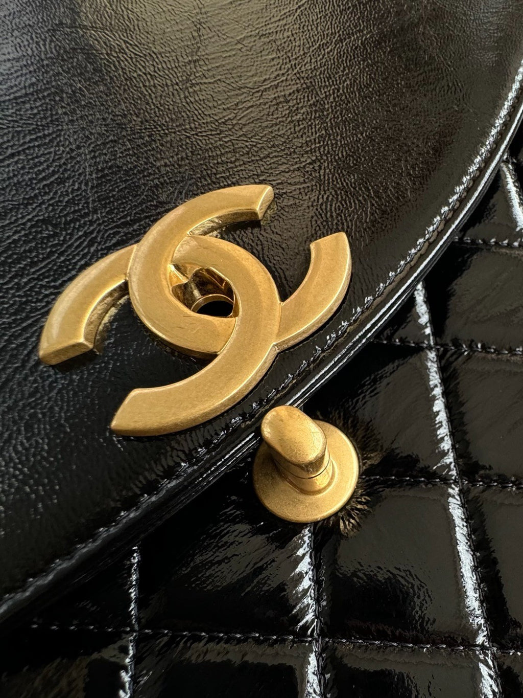 Chanel Advanced Handmade Series Briefcase Patented Wrinkled Lambskin Vintage Buttons #332642