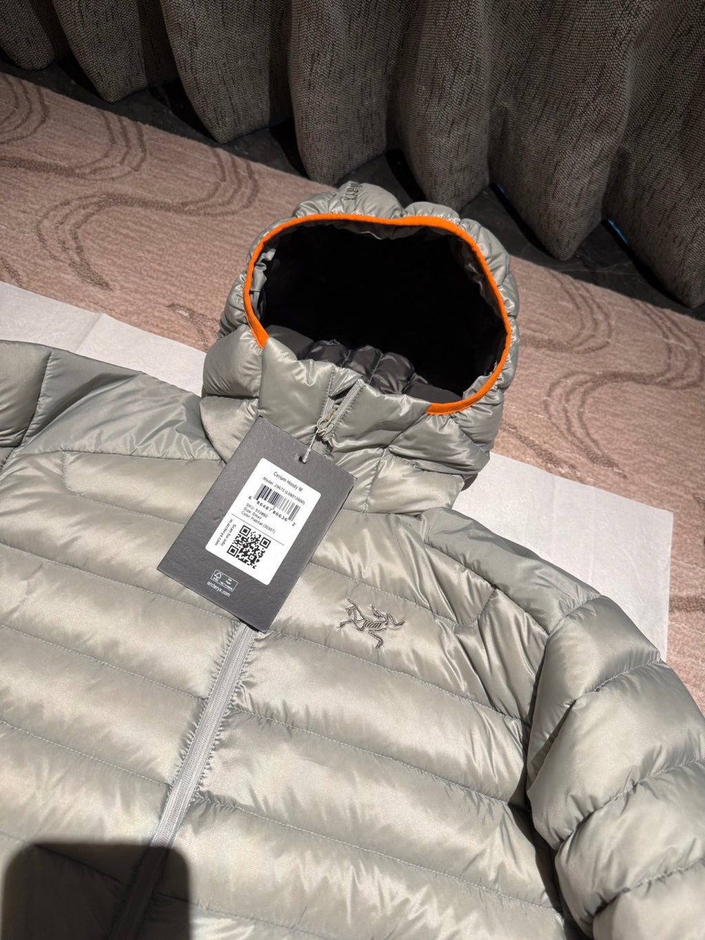 Arcteryx Cerium Hoody Lightweight Solid Color Hooded Down Jacket #334631