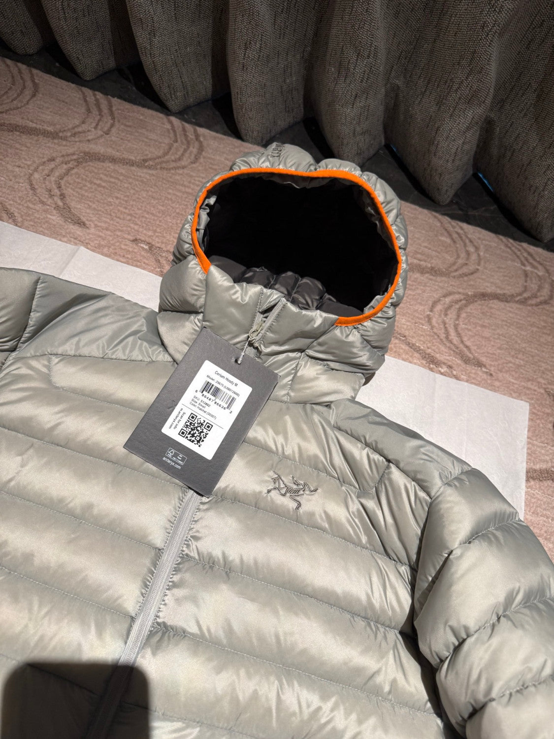 Arcteryx Cerium Hoody Lightweight Solid Color Hooded Down Jacket #334631