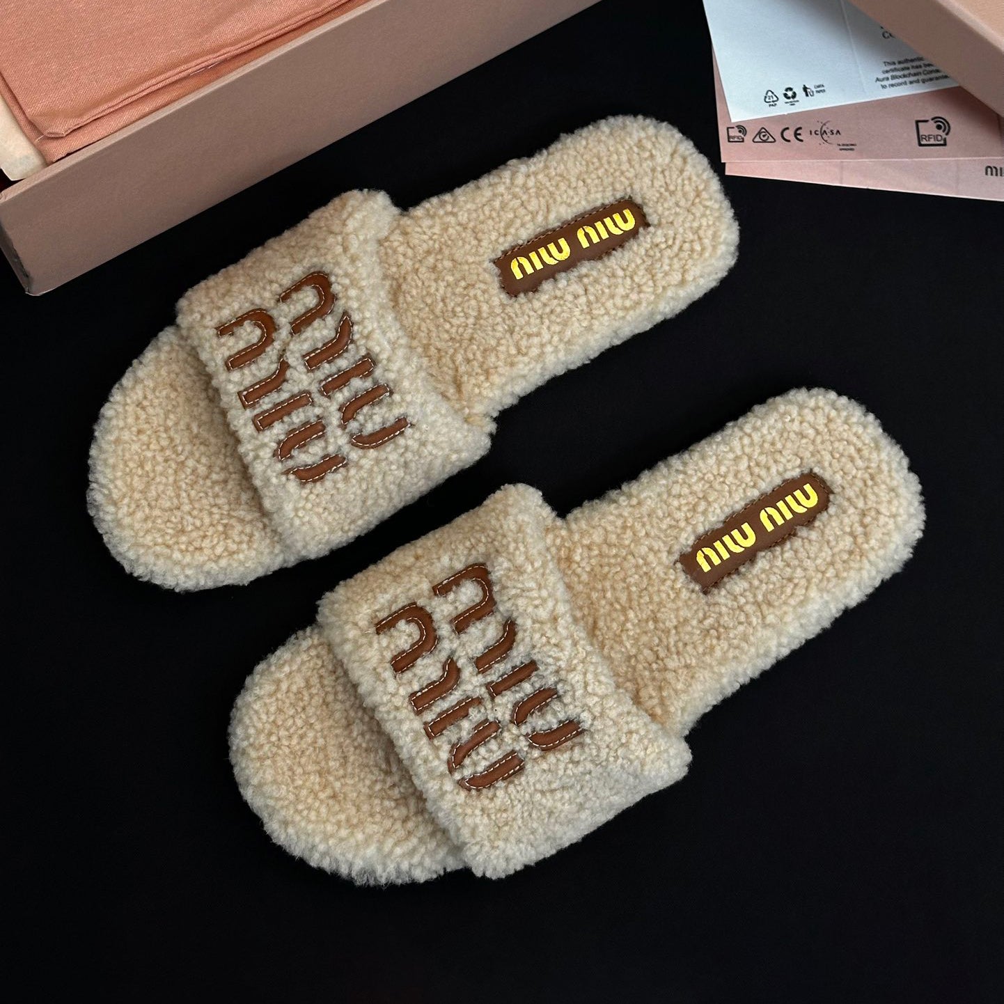 MiuMiu Women's Fall/winter Fashion Casual Round Toe Open Toe Flat Soled Shearling Slippers Shoes#78477