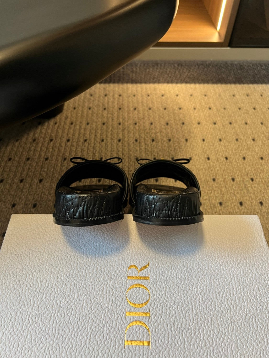 Dior Diamond Pattern Sandals #382602