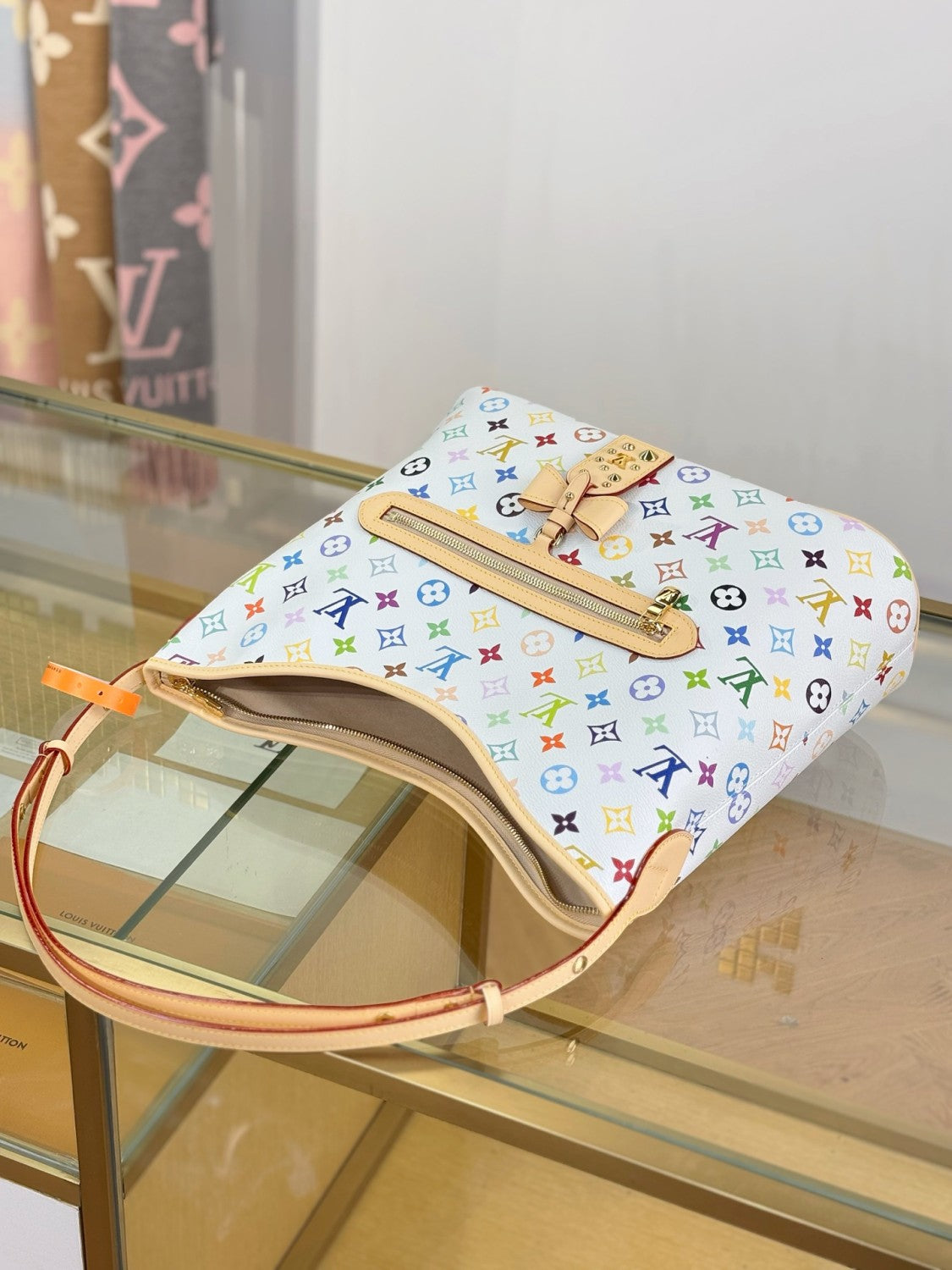 Louis Vuitton Women's Single-Shoulder Handbag Lineup Takashi Murakami White Sancai 2026 New Monogram Leather Bag Elegant Casual Handbag M27582 #82658A