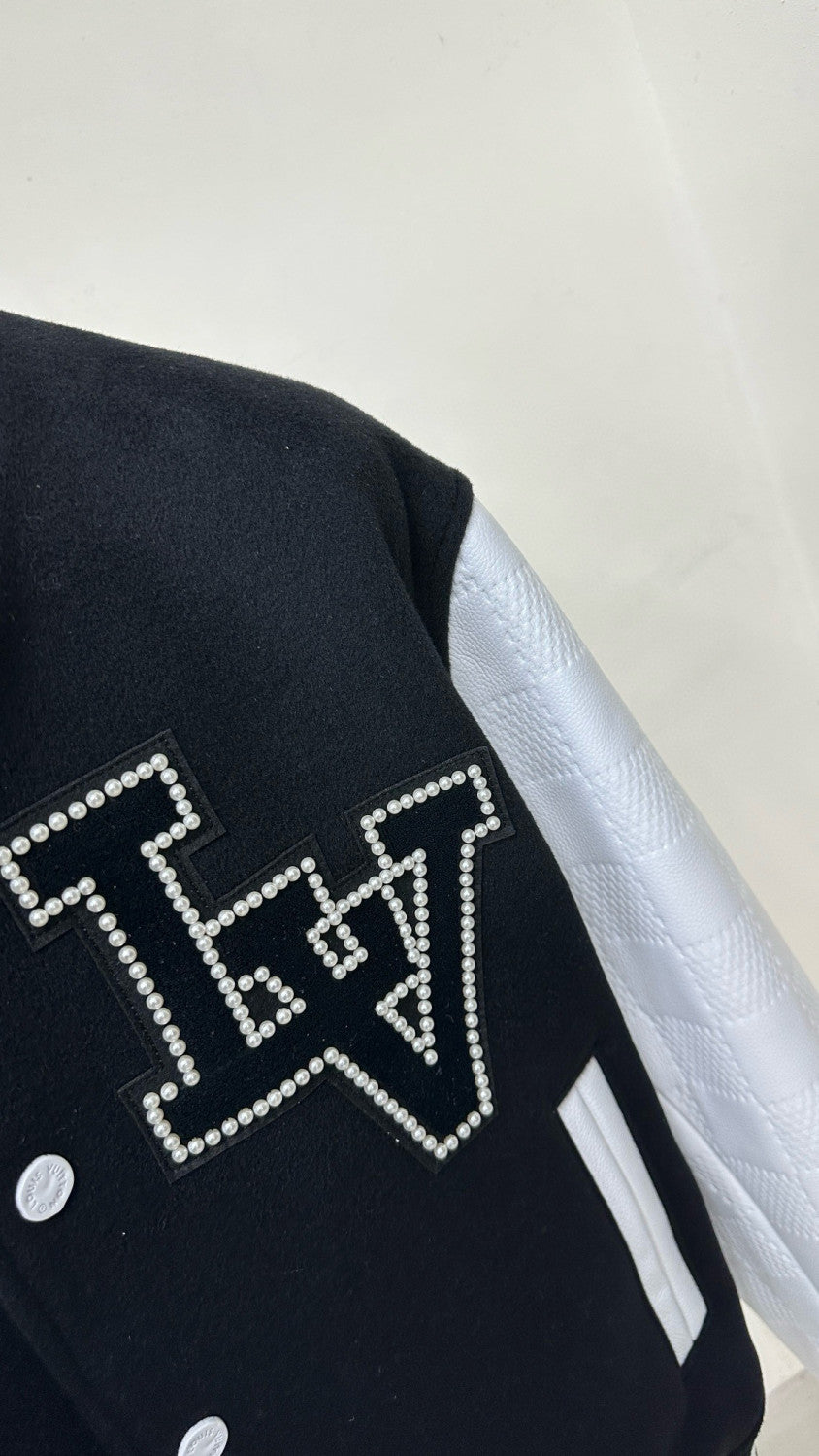 Louis Vuitton Men's Autumn and Winter Color Blocking Logo Letter Printing Long Sleeve Single Breasted Baseball Jacket #98859