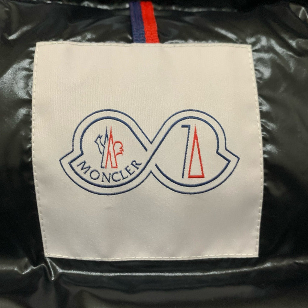 Moncler Men's Winter Warm Black Embroidered Logo Short Long Sleeve Hooded Puffer Down Jacket #71645