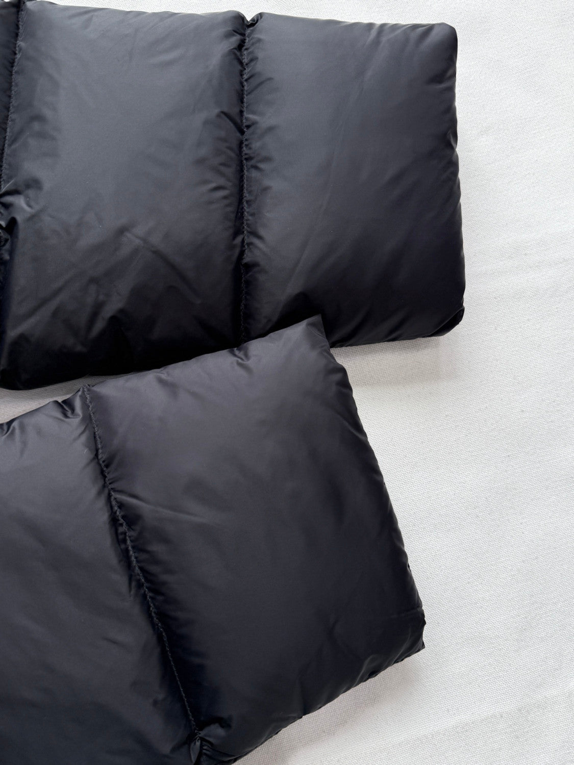 Balenciaga Standard Puffer in Black #334416