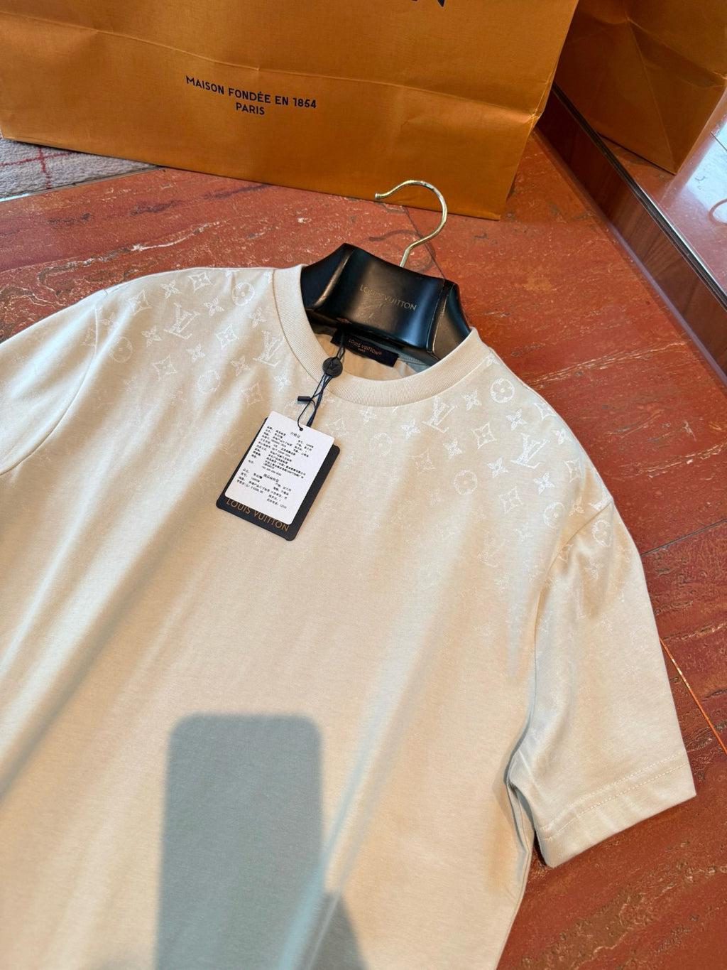 Louis Vuitton Men's Summer Solid Color Gradient Print Round Neck Cotton Short Sleeve T-Shirt #76738