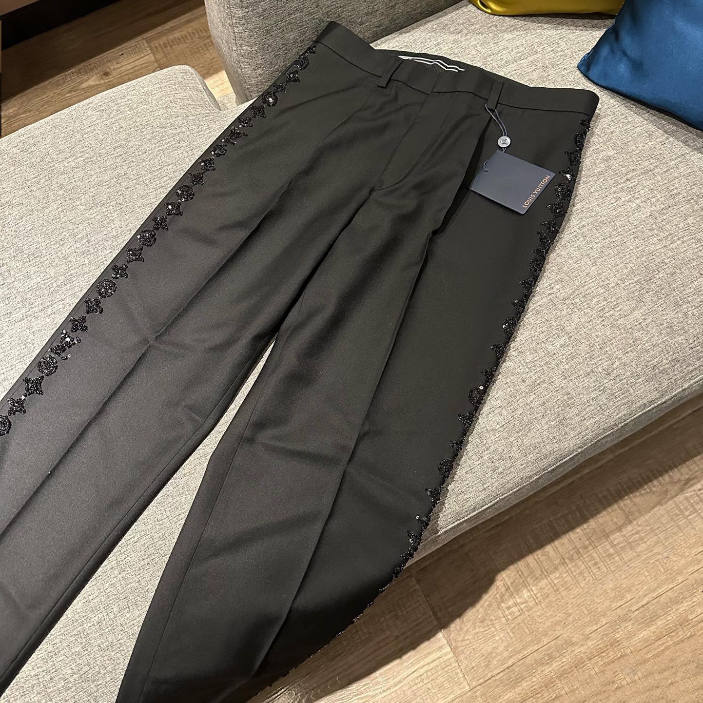 Louis Vuitton Men's Spring and Autumn Black Evening Drawstring Zipper Standing Collar Jacket Casual Pants Suit Set #72849