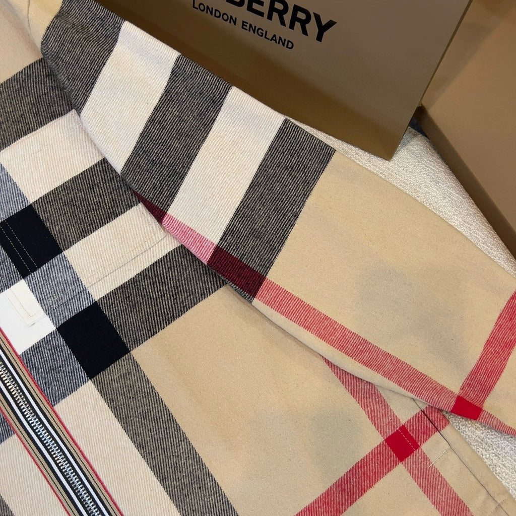 Burberry Men's and Women's Fashion Casual Collared Zipper Striped Pattern Shirt Jacket #78834