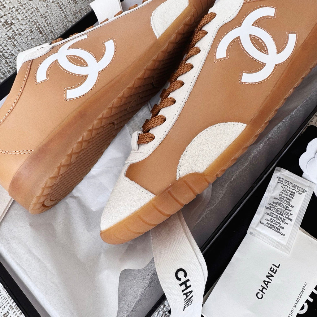 Chanel Sneakers Calfskin Embossed Suede Calfskin Black White #377420