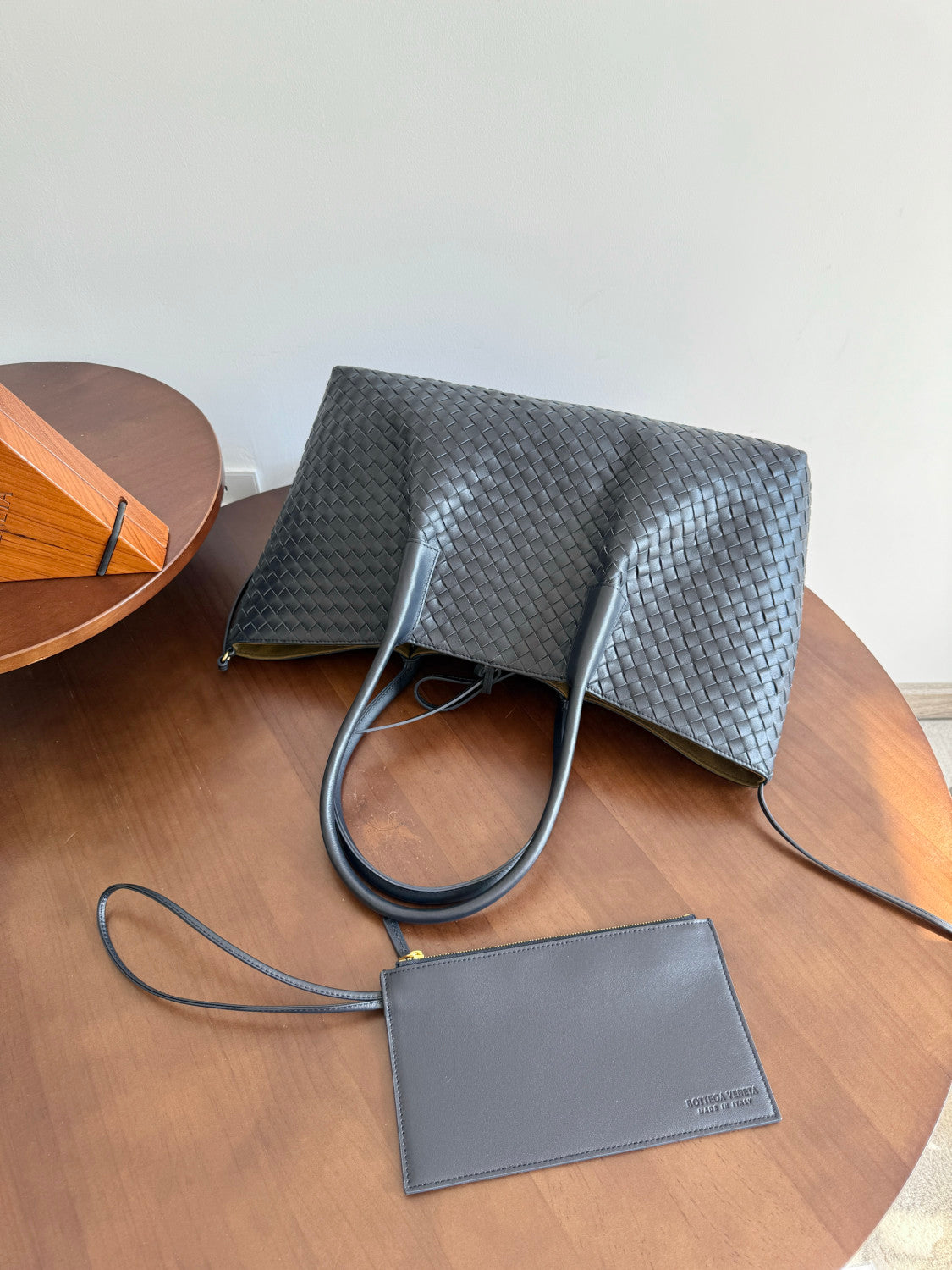 Bottega Veneta Double Sided Pinacoteca Handbags #334325