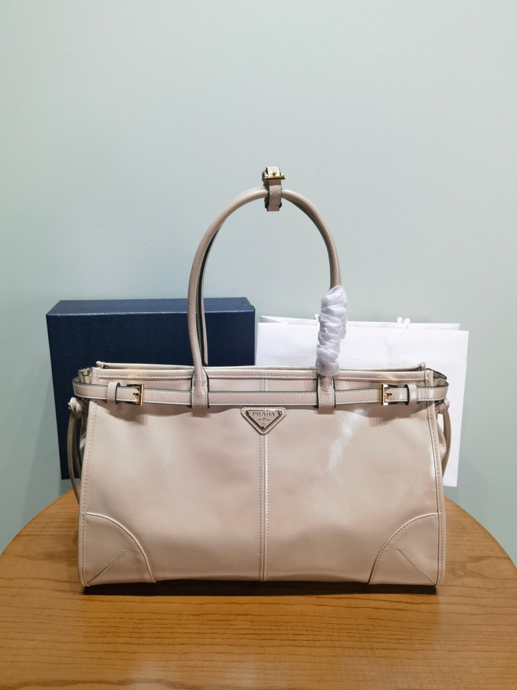 Prada Bonnie Soft Lux Women's Series Solid Color Oil-Waxed Leather Logo Handbag Casual Crossbody Bag Bags #77825