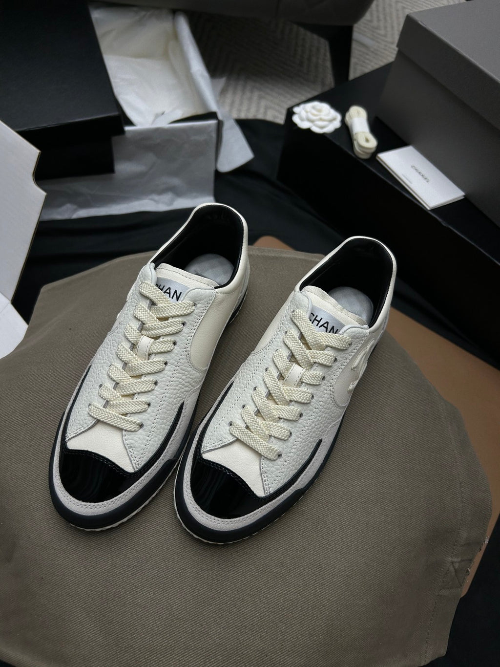 Chanel Women's Spring/Fall Fashion Casual Round Toe Lace Up Two Tone Flat Low Top Lychee Grain Cowhide Patent Leather Slip On Sneakers Shoes #79295